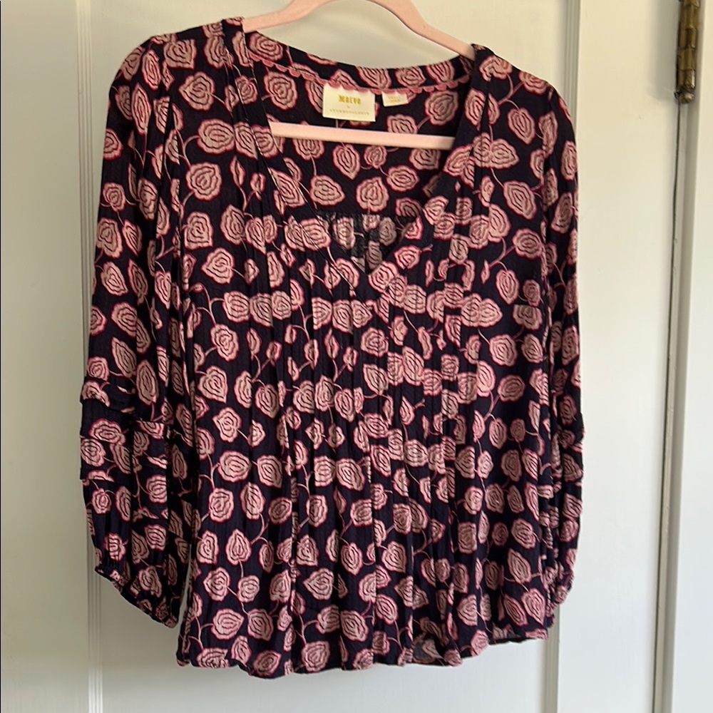 Women's Black and Pink Floral Top
